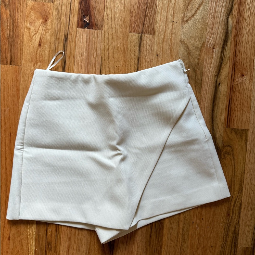 Zara skort